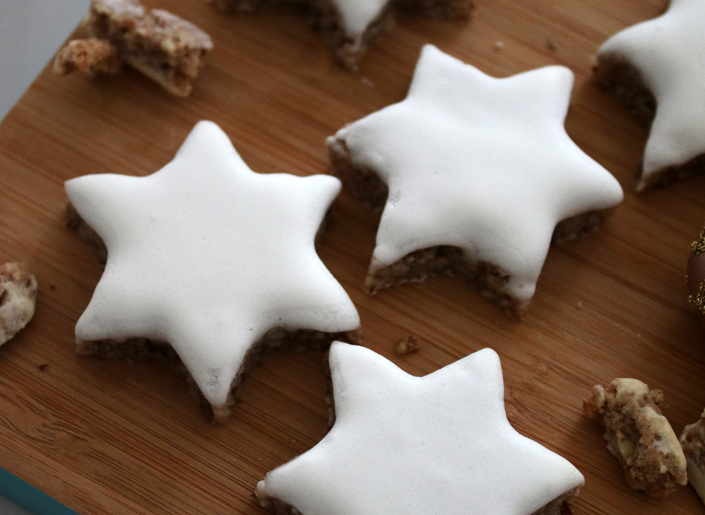 étoiles à la cannelle allemandes